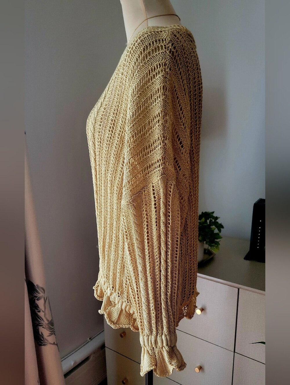ZARA Mustard Yellow Open Crochet Knit Ruffle Beach Sweater Size M - Picture 2 of 8